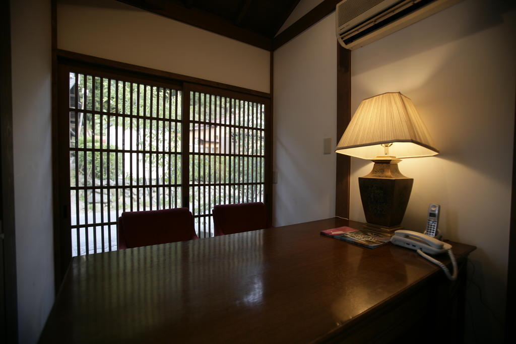 Hôtel Oyo Hatago Ichiban à Chichibu Extérieur photo